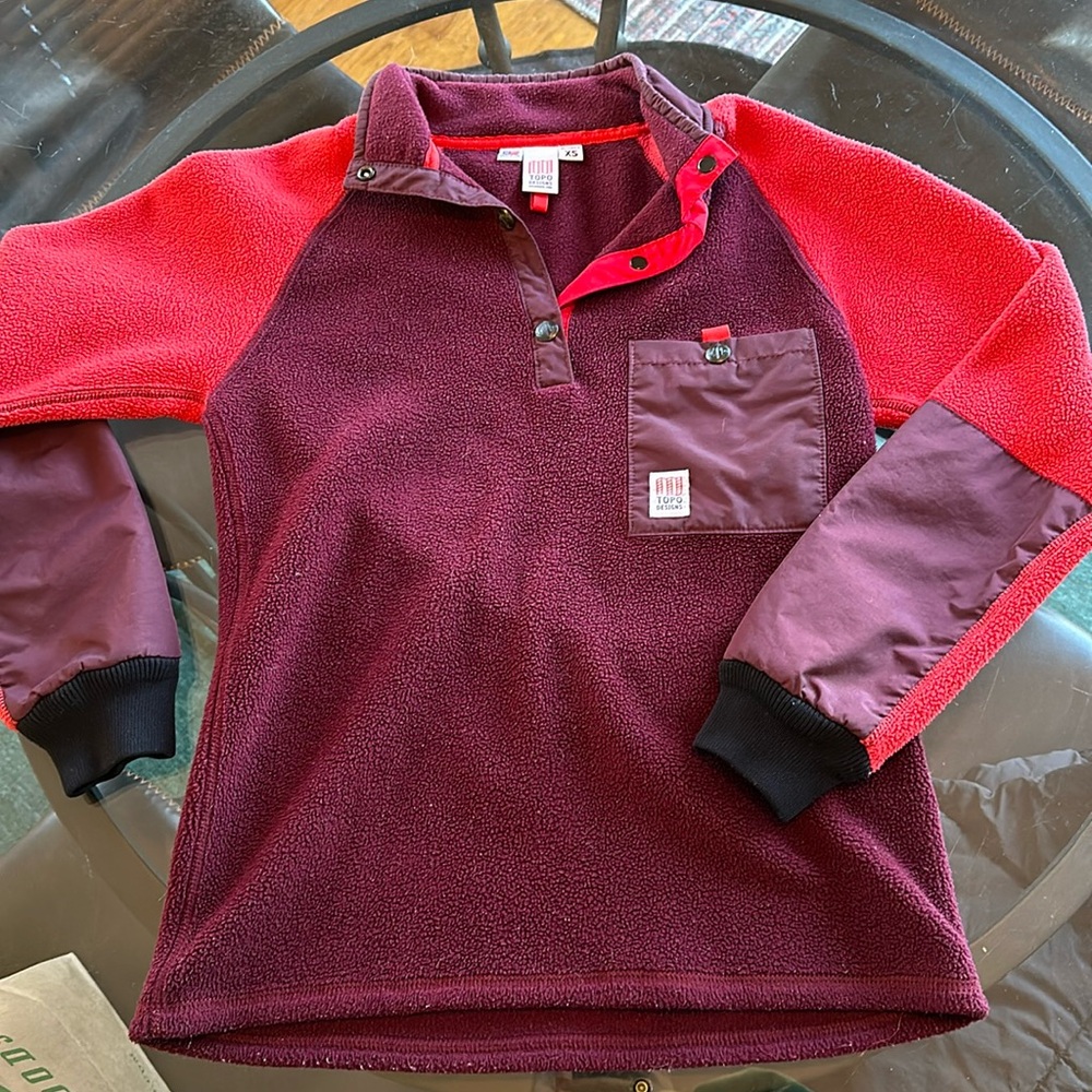 TOPO Designs Colorado made, sz XS fleece